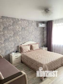1-к квартира, посуточно, 35м2, 6/9 этаж