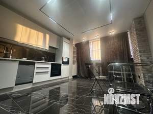 1-к квартира, посуточно, 50м2, 1/10 этаж