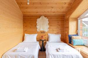 3-к квартира, посуточно, 90м2, 1/1 этаж