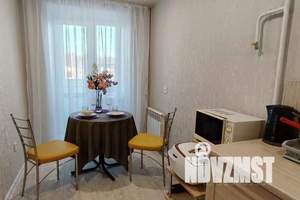 1-к квартира, посуточно, 37м2, 5/10 этаж