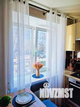 2-к квартира, посуточно, 45м2, 2/5 этаж