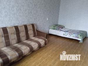 1-к квартира, посуточно, 45м2, 2/10 этаж