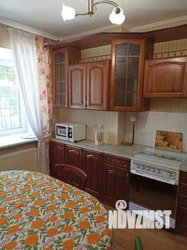 2-к квартира, на длительный срок, 70м2, 1/6 этаж