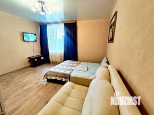 Студия квартира, посуточно, 25м2, 1/16 этаж