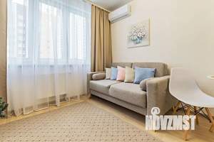 1-к квартира, посуточно, 40м2, 3/10 этаж