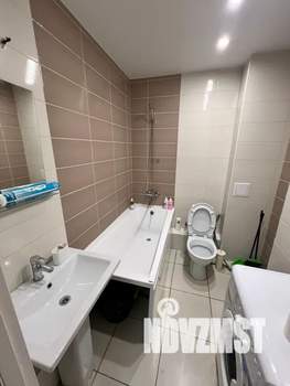 1-к квартира, посуточно, 42м2, 1/18 этаж