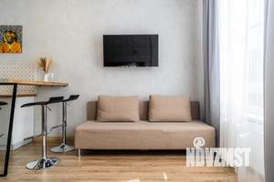 Студия квартира, посуточно, 38м2, 3/12 этаж