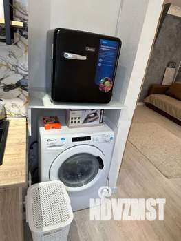 Студия квартира, посуточно, 30м2, 1/4 этаж