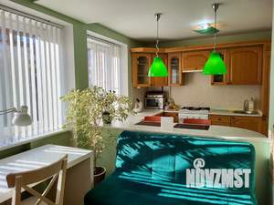 Студия квартира, посуточно, 35м2, 6/9 этаж