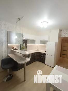 1-к квартира, посуточно, 42м2, 12/25 этаж