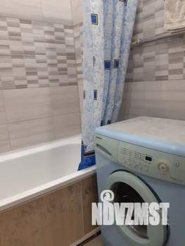 1-к квартира, посуточно, 40м2, 2/4 этаж