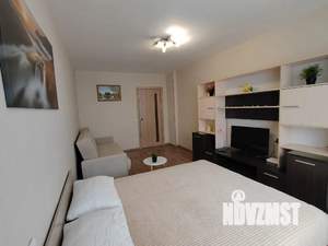 1-к квартира, посуточно, 45м2, 25/25 этаж