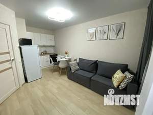 1-к квартира, посуточно, 35м2, 10/18 этаж