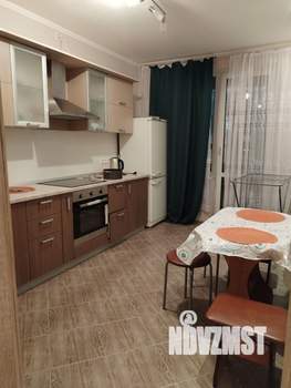 1-к квартира, посуточно, 40м2, 2/27 этаж