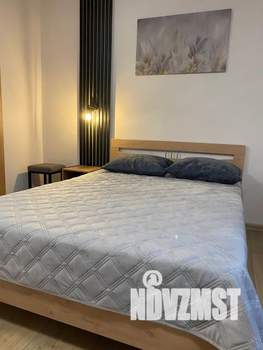 Студия квартира, посуточно, 36м2, 11/20 этаж