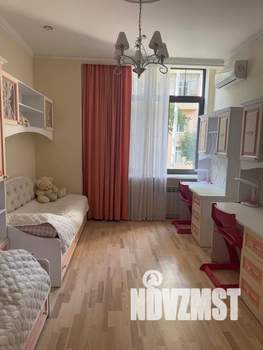 3-к квартира, посуточно, 100м2, 1/4 этаж