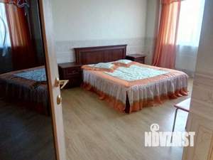 2-к квартира, посуточно, 68м2, 10/17 этаж