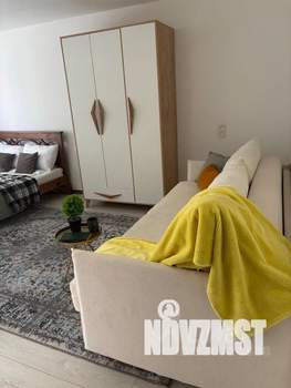 Студия квартира, посуточно, 33м2, 5/5 этаж