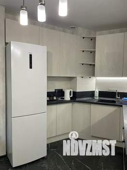 1-к квартира, посуточно, 41м2, 2/19 этаж