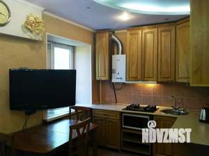 2-к квартира, посуточно, 45м2, 4/5 этаж