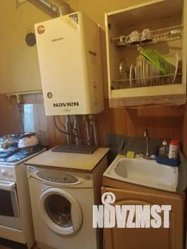 2-к квартира, посуточно, 38м2, 1/2 этаж