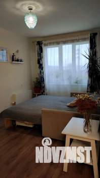 Студия квартира, посуточно, 35м2, 6/25 этаж