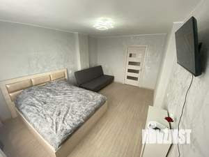 1-к квартира, посуточно, 36м2, 9/19 этаж