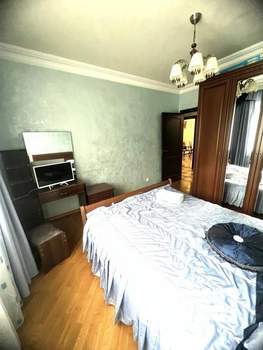 1-к квартира, посуточно, 130м2, 1/1 этаж