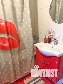 1-к квартира, посуточно, 40м2, 5/15 этаж