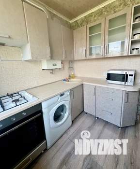 2-к квартира, посуточно, 45м2, 5/5 этаж