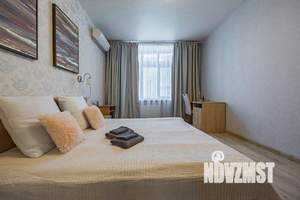 3-к квартира, посуточно, 63м2, 1/1 этаж