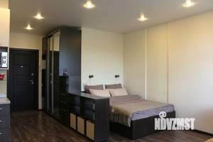 Студия квартира, посуточно, 30м2, 10/25 этаж