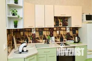 1-к квартира, посуточно, 40м2, 1/17 этаж