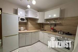 1-к квартира, посуточно, 45м2, 3/17 этаж