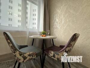 1-к квартира, посуточно, 37м2, 1/1 этаж