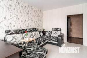 1-к квартира, посуточно, 61м2, 1/1 этаж