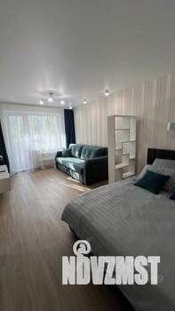 2-к квартира, посуточно, 44м2, 1/1 этаж