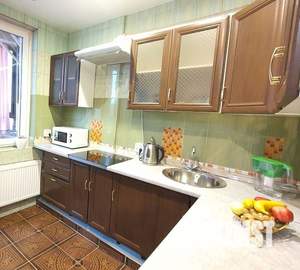 Студия квартира, посуточно, 32м2, 5/23 этаж