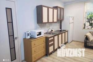 1-к квартира, посуточно, 32м2, 6/25 этаж