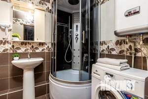 1-к квартира, посуточно, 43м2, 1/1 этаж