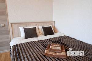 1-к квартира, посуточно, 50м2, 1/1 этаж