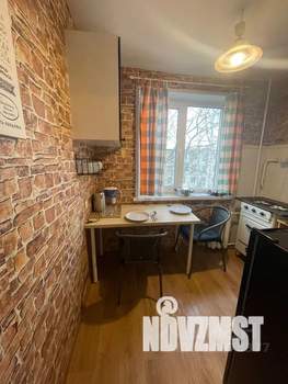 1-к квартира, посуточно, 32м2, 3/5 этаж