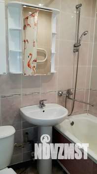 2-к квартира, посуточно, 42м2, 4/5 этаж