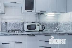 3-к квартира, посуточно, 52м2, 1/1 этаж