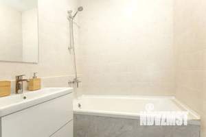 Студия квартира, посуточно, 25м2, 11/19 этаж