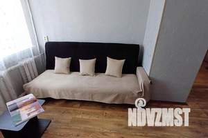 2-к квартира, посуточно, 40м2, 1/3 этаж