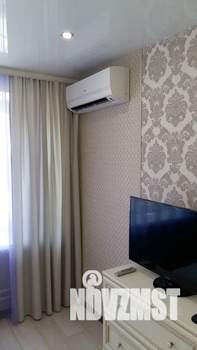 1-к квартира, посуточно, 40м2, 2/10 этаж