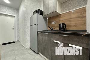 1-к квартира, посуточно, 35м2, 4/25 этаж