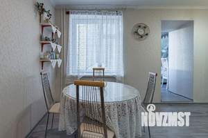 2-к квартира, посуточно, 50м2, 1/1 этаж