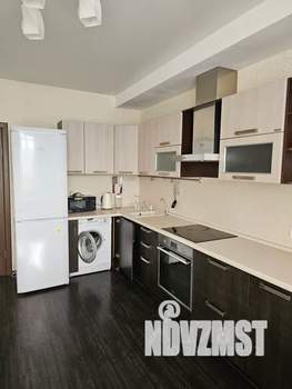 1-к квартира, посуточно, 42м2, 3/19 этаж